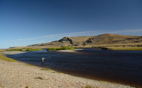 picture of customer sea trout fishing in argentina