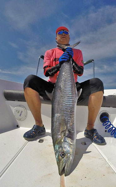Sri Lanka Fishing Report of a huge Spanish Mackerel