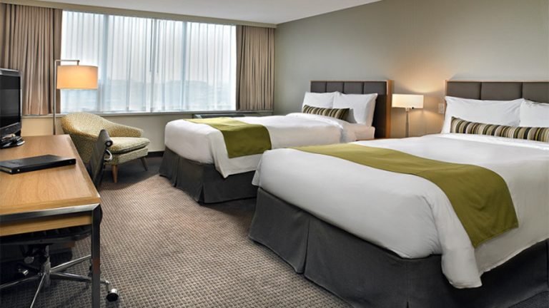 twin room at the Coast Hotel