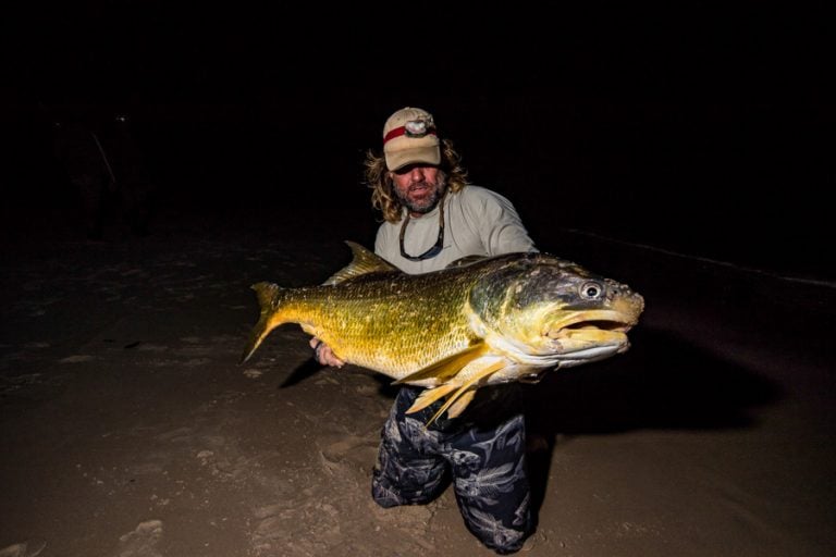 Shore fishing off Sette Cama