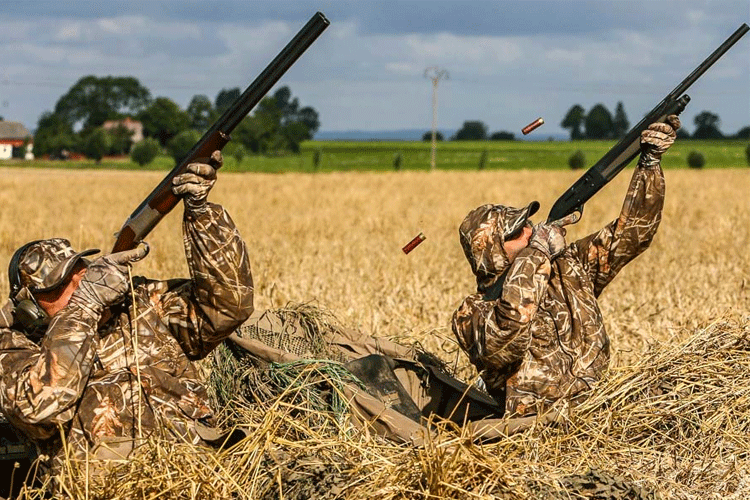 Camo clothing for wild fowl