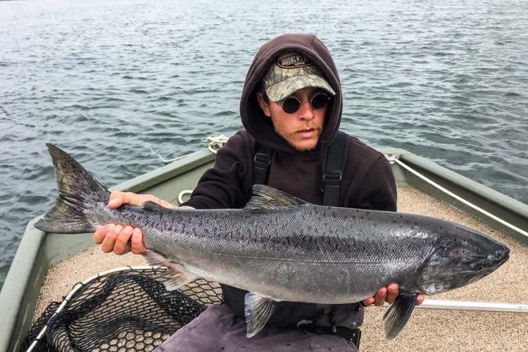 Head guide holding up a nice chinook for the camera