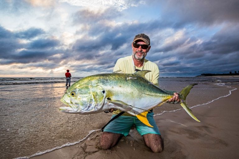 Popper & Lure Fishing in Gabon