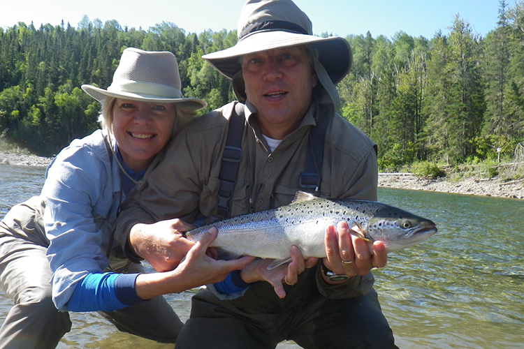 Light Salmon Guiding